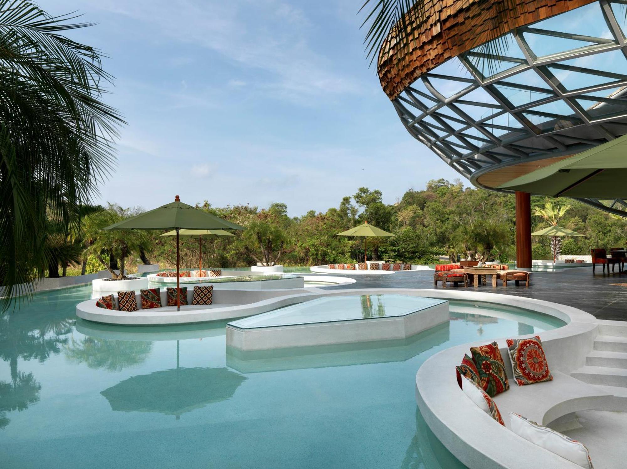 Wyndham Grand Nai Harn Beach Phuket מראה חיצוני תמונה