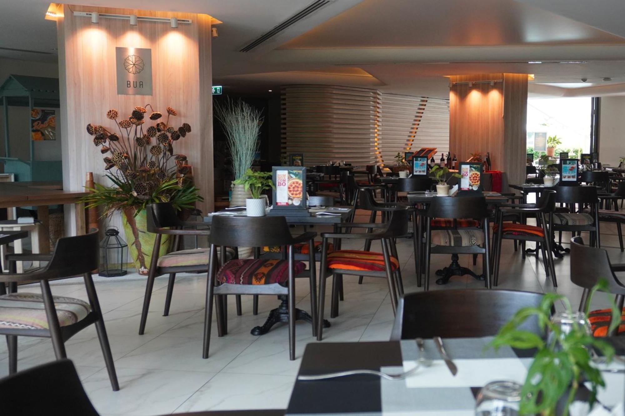 Wyndham Grand Nai Harn Beach Phuket מראה חיצוני תמונה